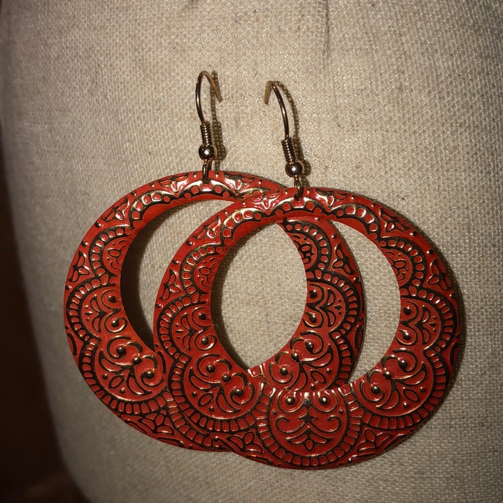 Cute earrings
